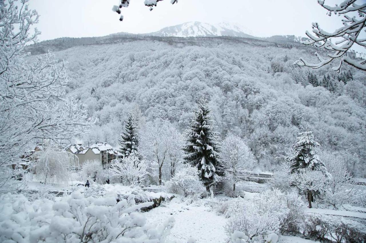Comfortable Farm House Petit Barzun, In The Parc National Pyrenees Бареж Экстерьер фото
